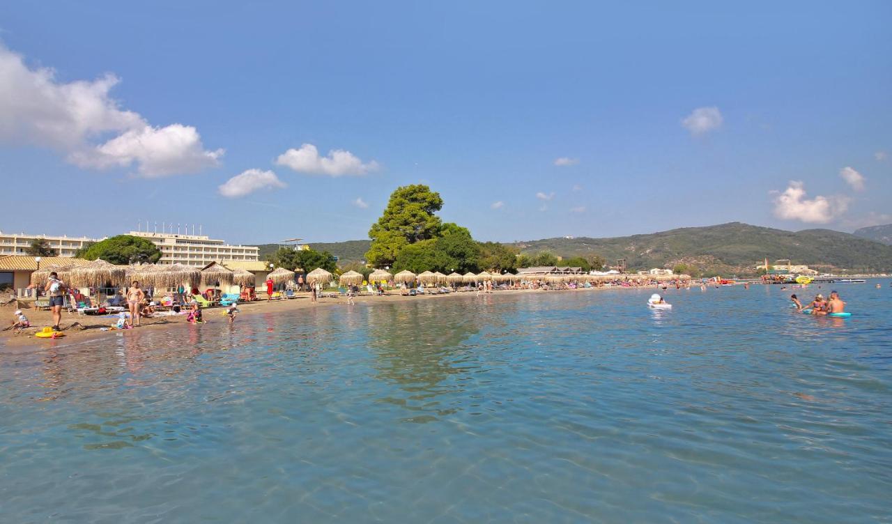 Messonghi Beach Holiday Resort Moraitika Exterior foto